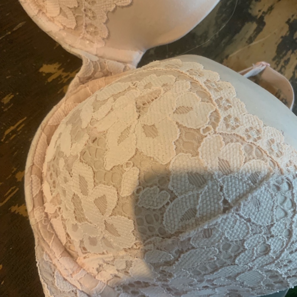 Victoria Secret bra - Picture 4 of 4